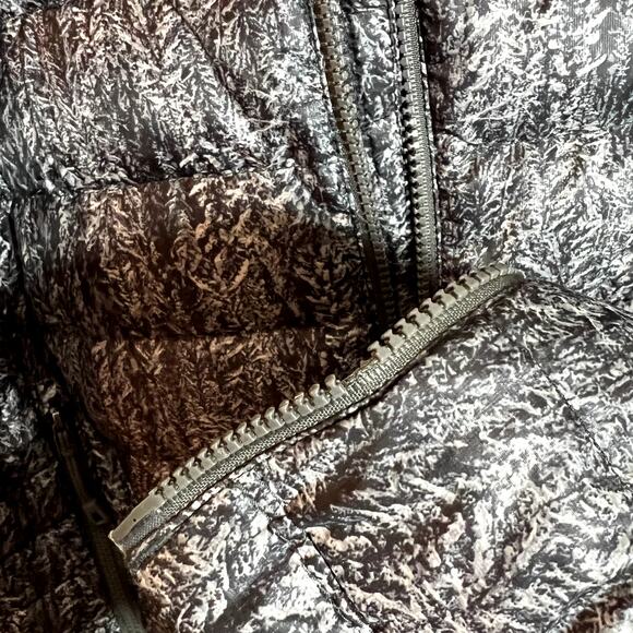 Patagonia Women's Goose Down Packable Gray Puffer Jacket Small - Picture 5 of 6